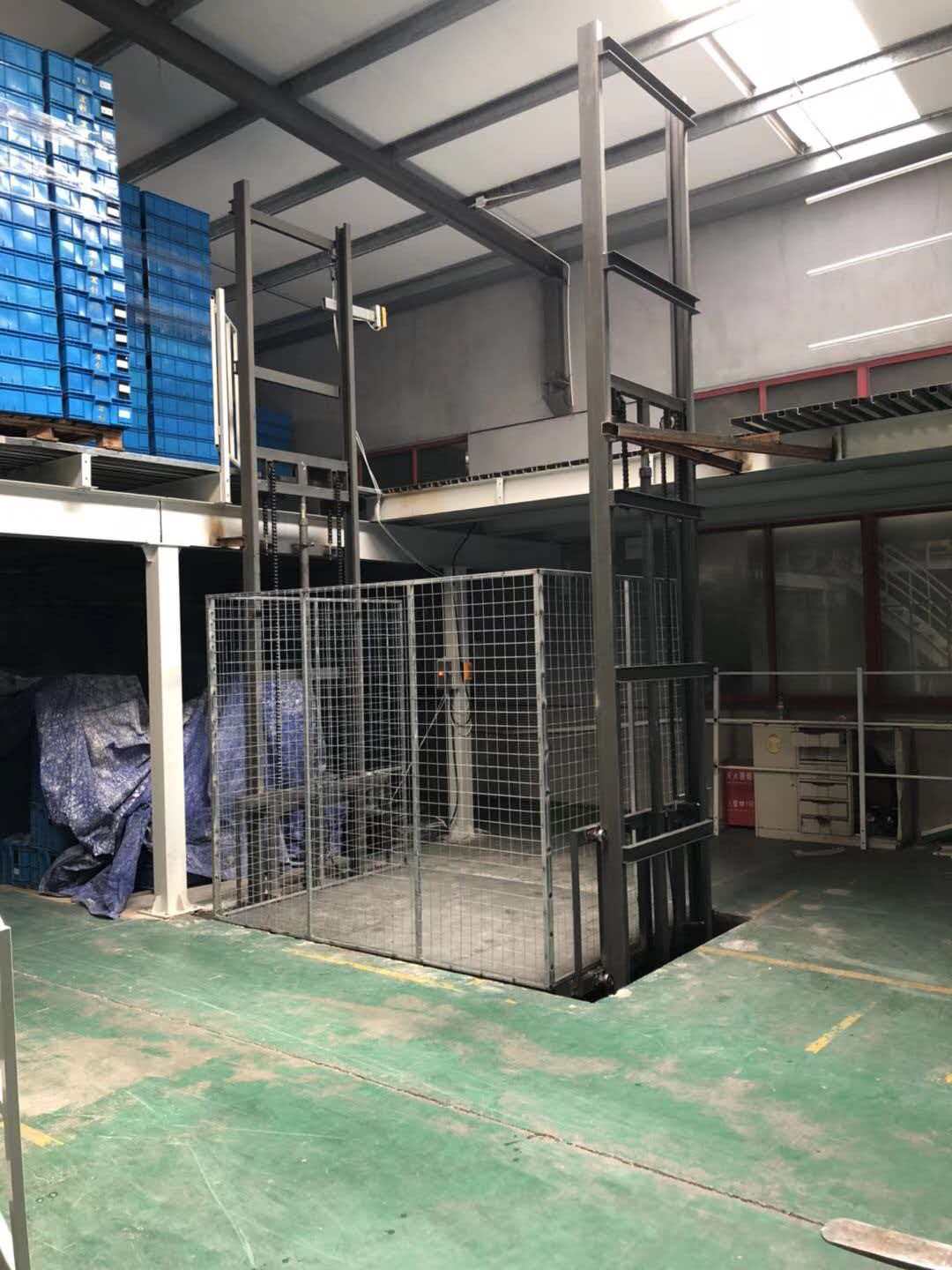 威海工业货梯供货厂家工业货梯|室外货梯|液压升降平台|推荐好货梯|室内货梯|导轨式液压货梯|导轨货梯