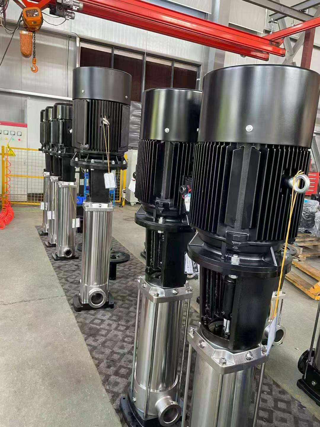 成都立式多级增压水泵供应商批量发货｜成都立式多级增压水泵|反渗透高压泵|纯水设备配套泵物流线路、到货进度与到货咨询｜供应商现货供应-