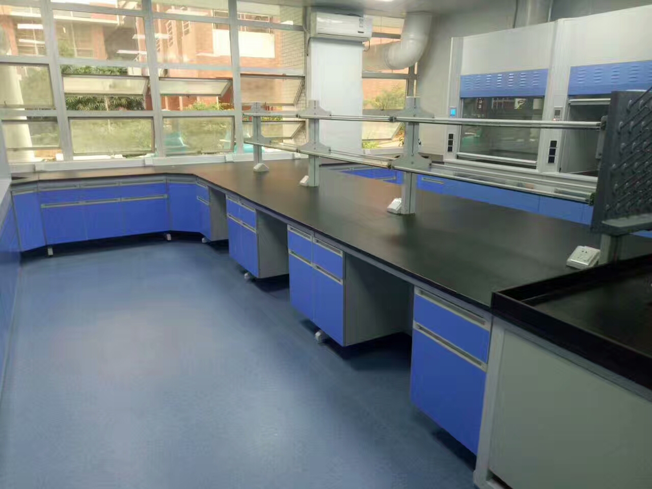 甘肃省陇南钢木实验台制造企业供货信息｜陇南钢木实验台|理化实验台|医院化验台生产企业推荐、报价参考、供货渠道与采购参考｜本地仓储备货-华之骏实验室设备