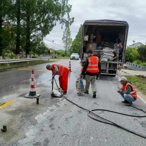厂区道路下沉注浆