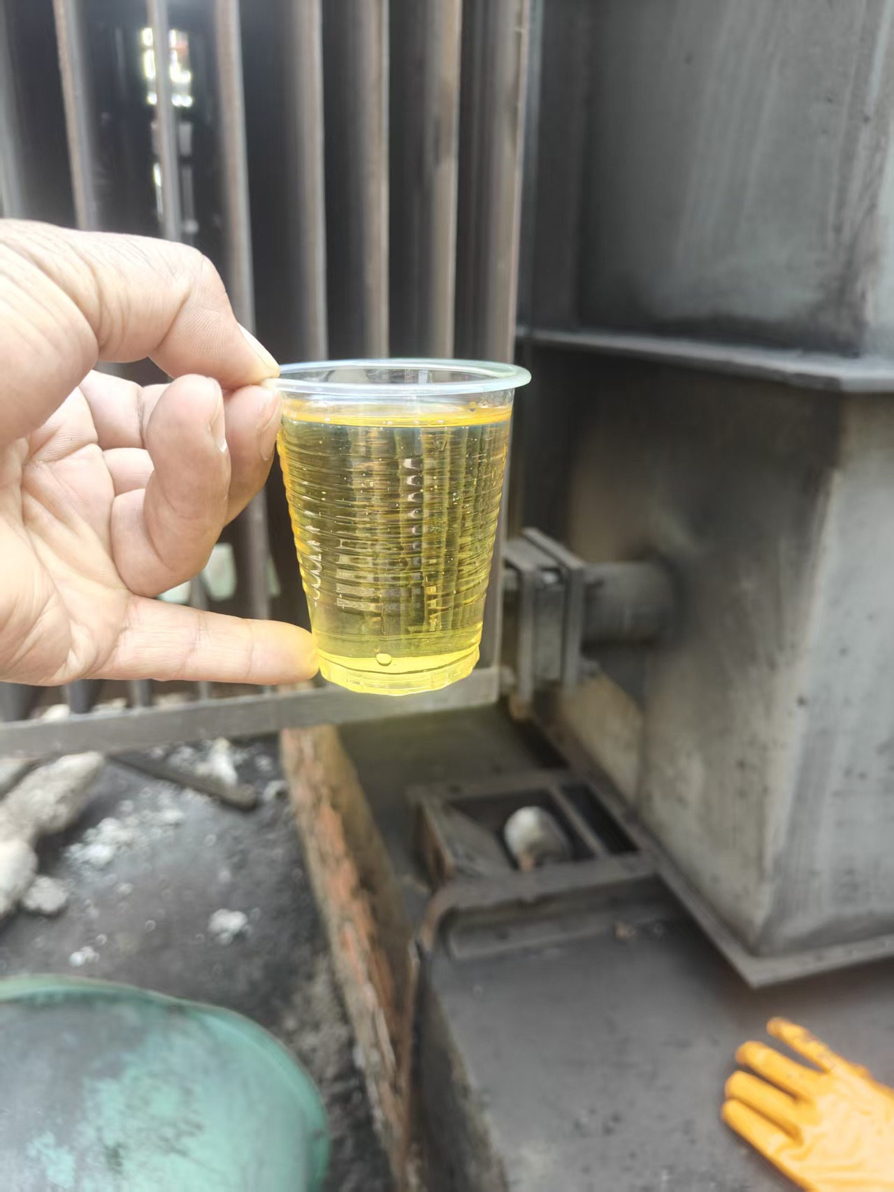 石家庄动物油回收附近_动物油回收|齿轮油回收|机油回收附近厂家-郝劲羽再生资源回收